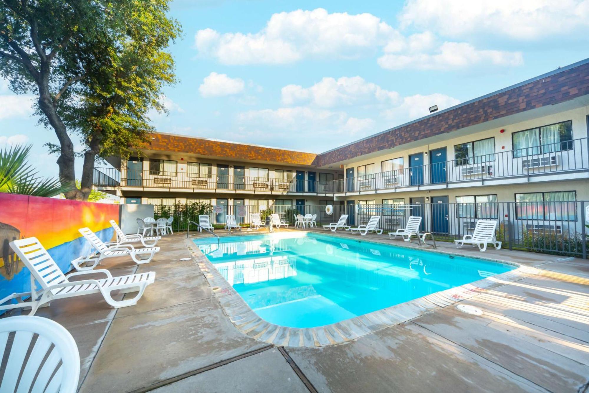 Motel 6-Del Rio, Tx Eksteriør billede